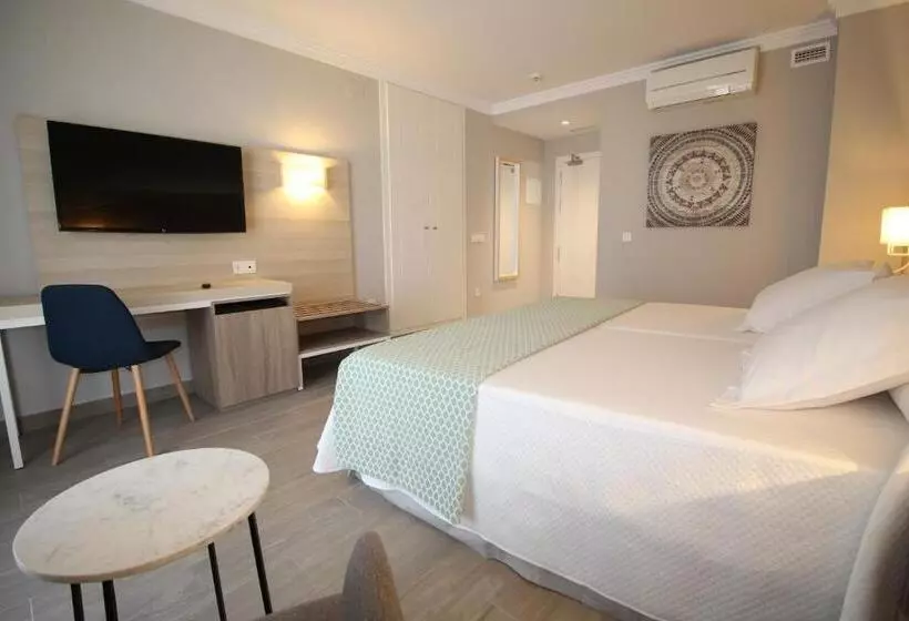 Hotel Puerta Del Mar   Adults Recommended