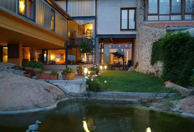 田舎風ホテル El Turcal