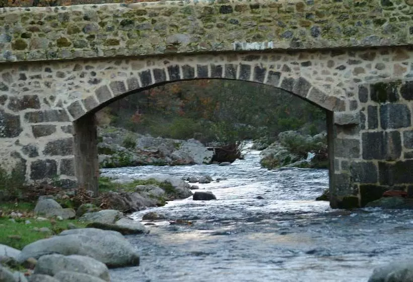 田舎風ホテル El Turcal