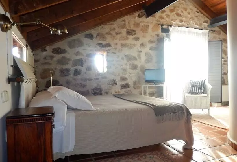 田舎風ホテル El Turcal