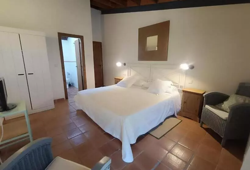 田舎風ホテル El Turcal