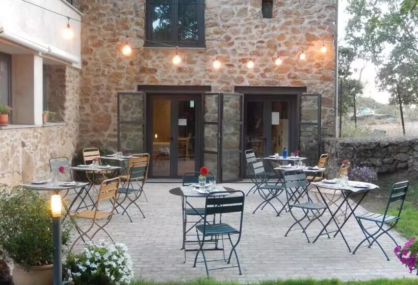 田舎風ホテル El Turcal