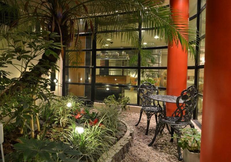 هتل Sarmiento Palace