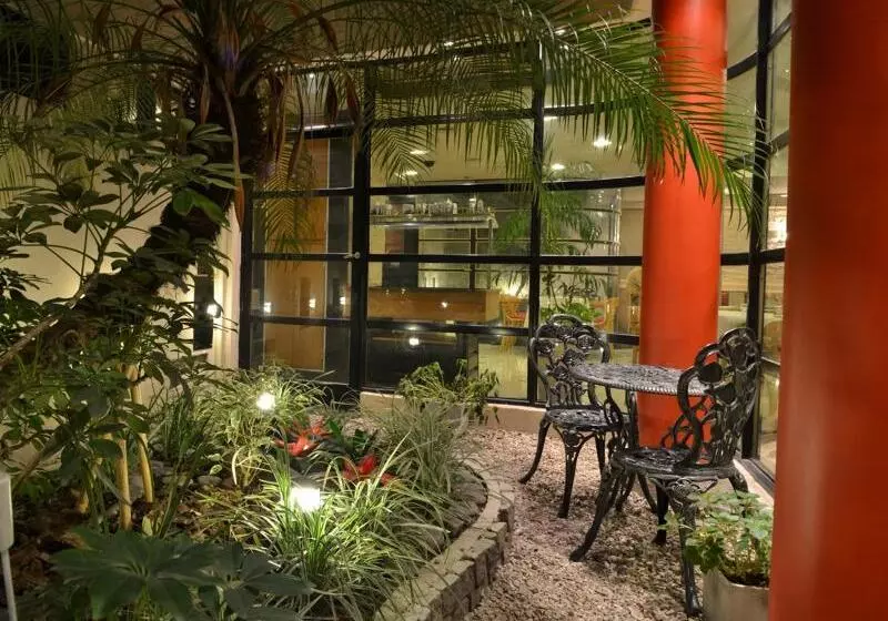 هتل Sarmiento Palace