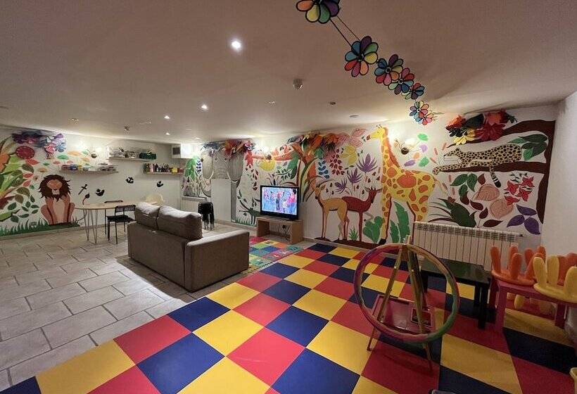 Wuau! Hotel Segle Xx