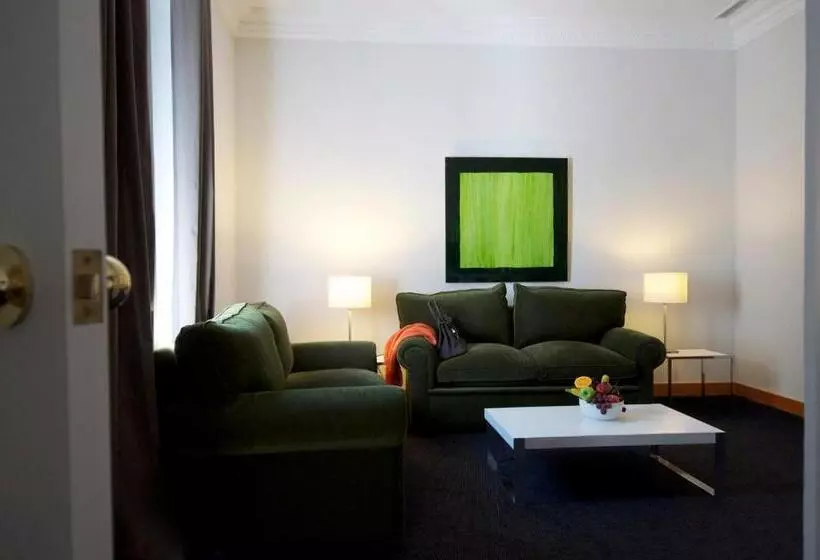 هتل Suite Prado