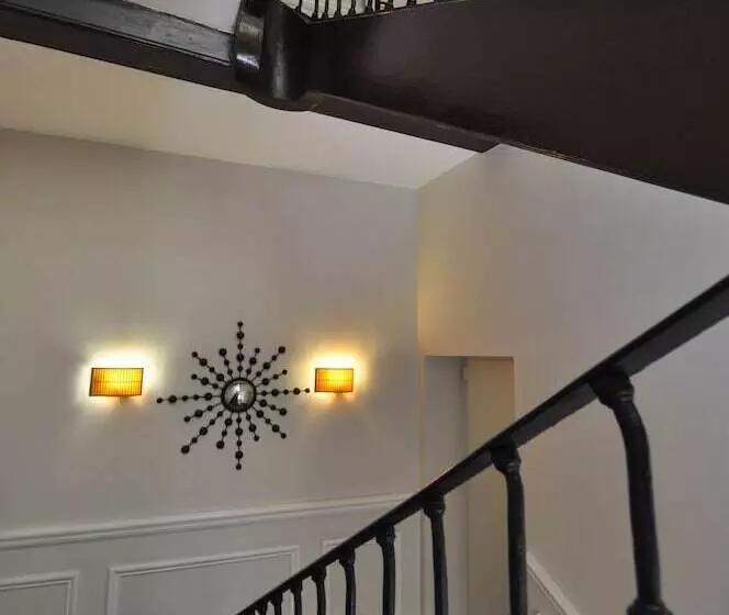 هتل Suite Prado