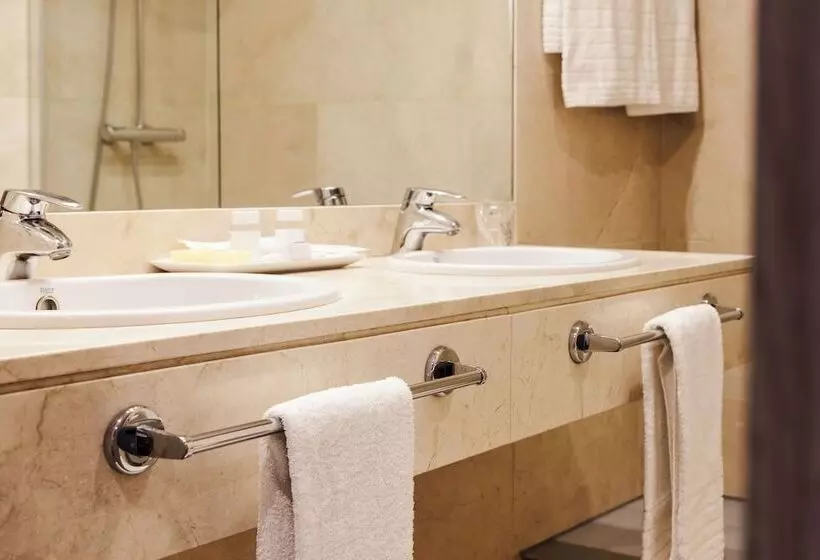 هتل Suite Prado