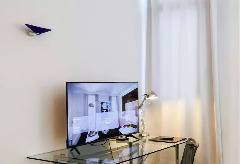 هتل Suite Prado
