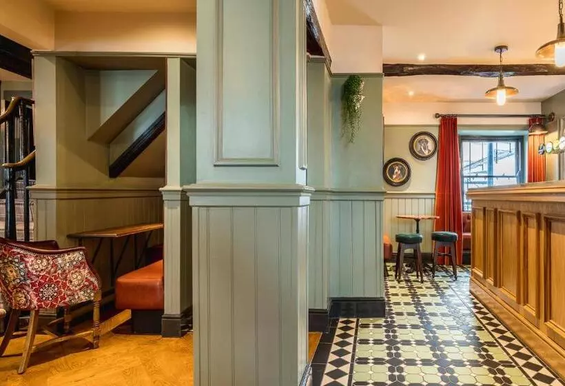 호텔 The Kings Arms