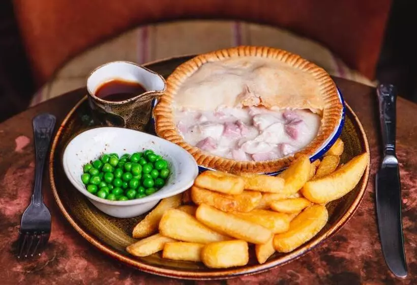 호텔 The Kings Arms