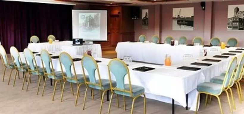 Washington Central Hotel And Sleepwell Inn