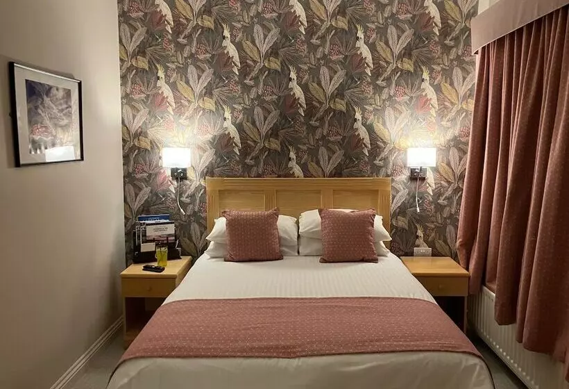 Washington Central Hotel And Sleepwell Inn