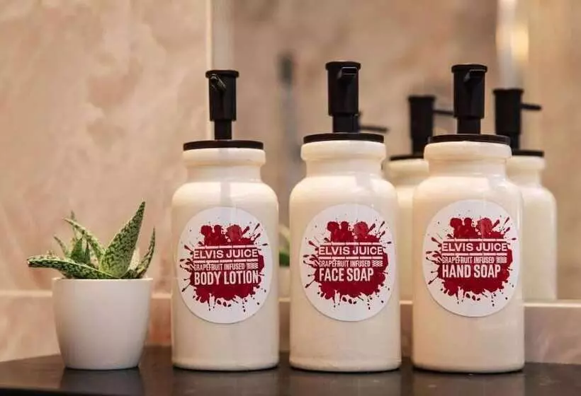 ホテル Brewdog Kennels  Aberdeen