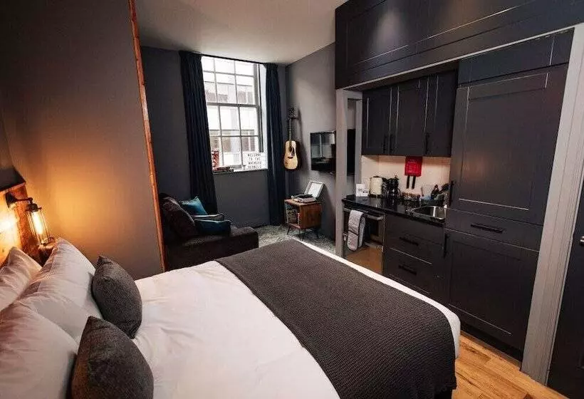 ホテル Brewdog Kennels  Aberdeen