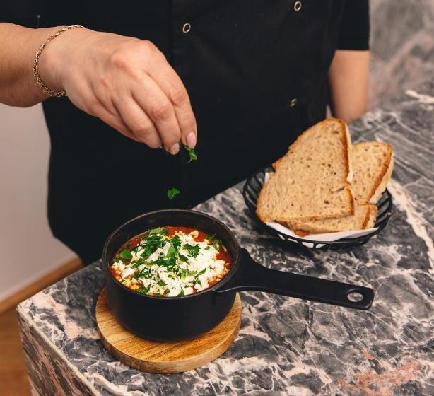 Kai 36   Hotel Zwischen Fels Und Fluss