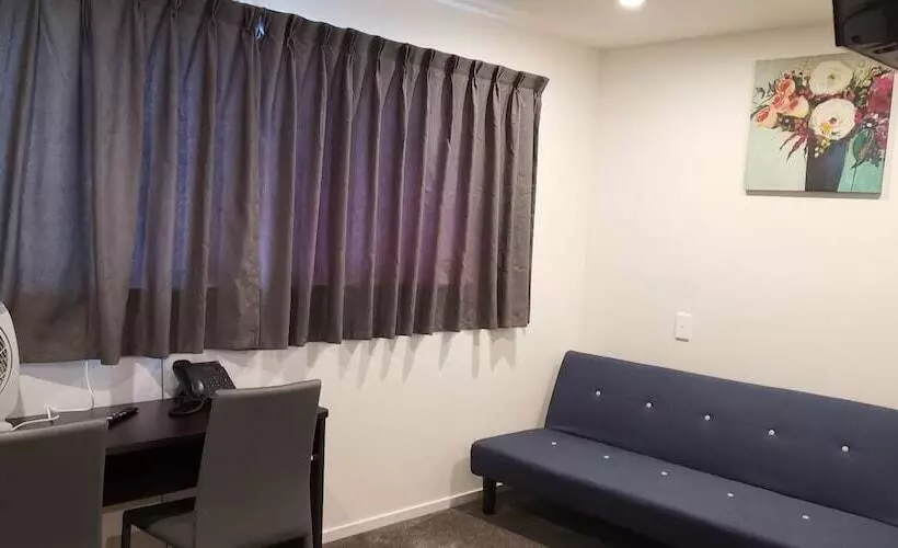 Airport Delight Motel