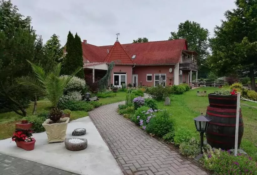 ベッドアンドブレックファースト Hartmann Panzió