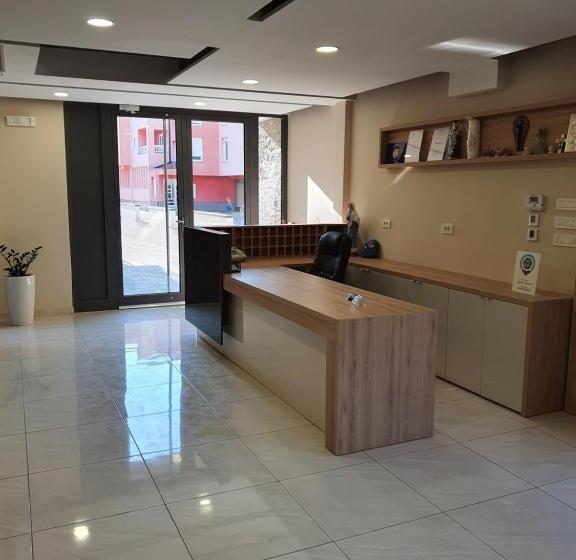 تختخواب و صبحانه Vesna