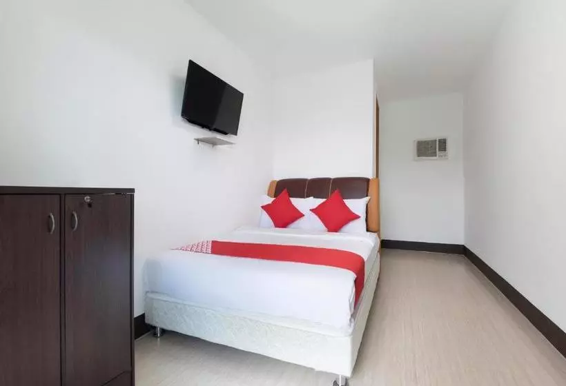 Hotelli Oyo 430 Michael S Place