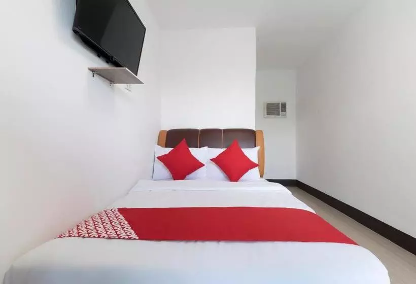 Hotelli Oyo 430 Michael S Place