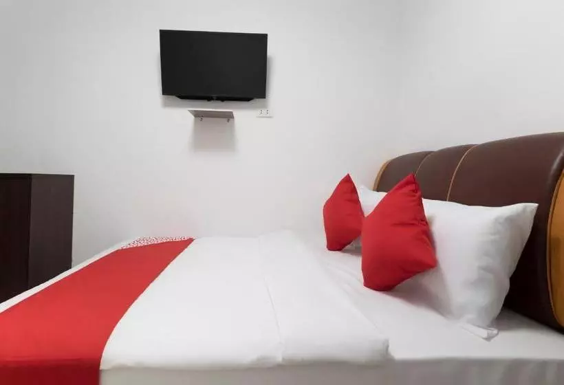 Hotelli Oyo 430 Michael S Place