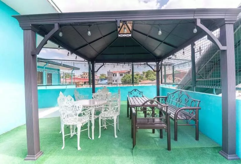 Hotelli Oyo 430 Michael S Place
