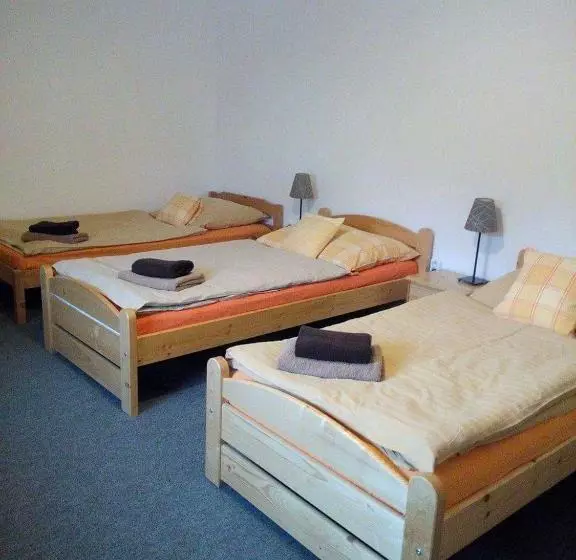 Majatalo Penzion Eva