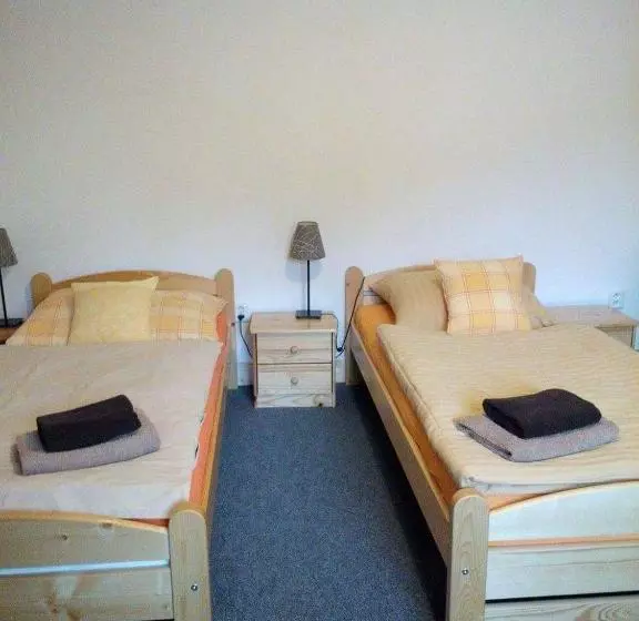 Majatalo Penzion Eva