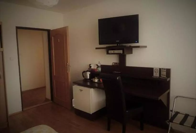 Majatalo Penzion Eva