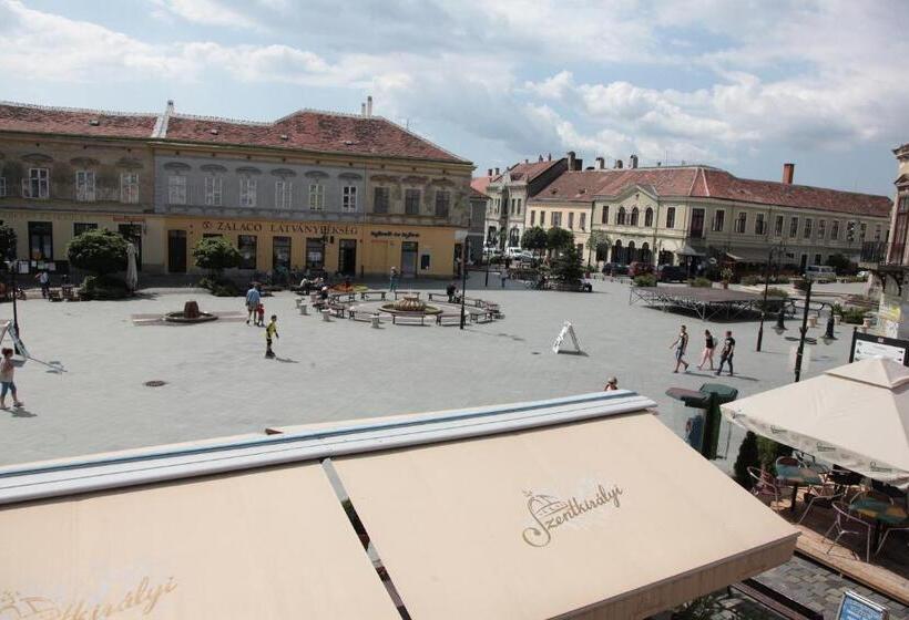 Hotel Portré Panzió