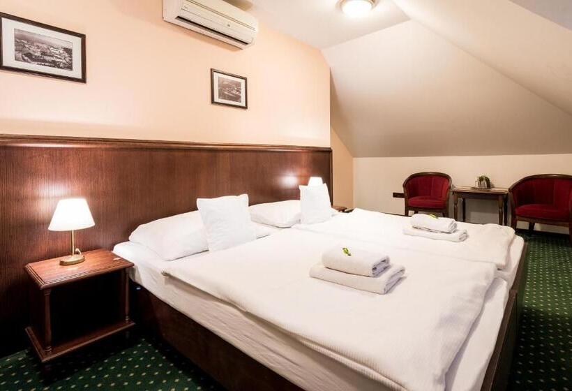 Szálloda U Hejtmana šarovce