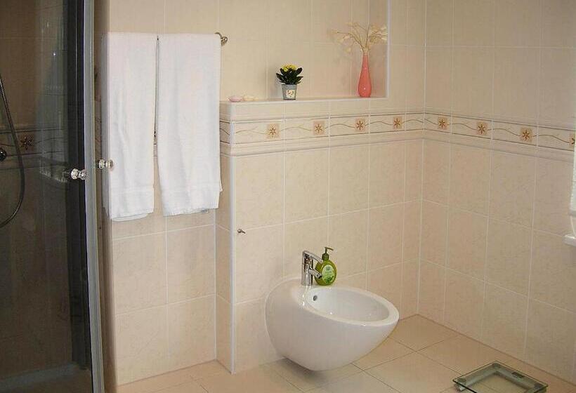 پانسیون Harmony Park Nida House