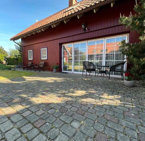 پانسیون Harmony Park Nida House