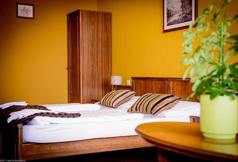 Panzió Penzion Pod Kašnou