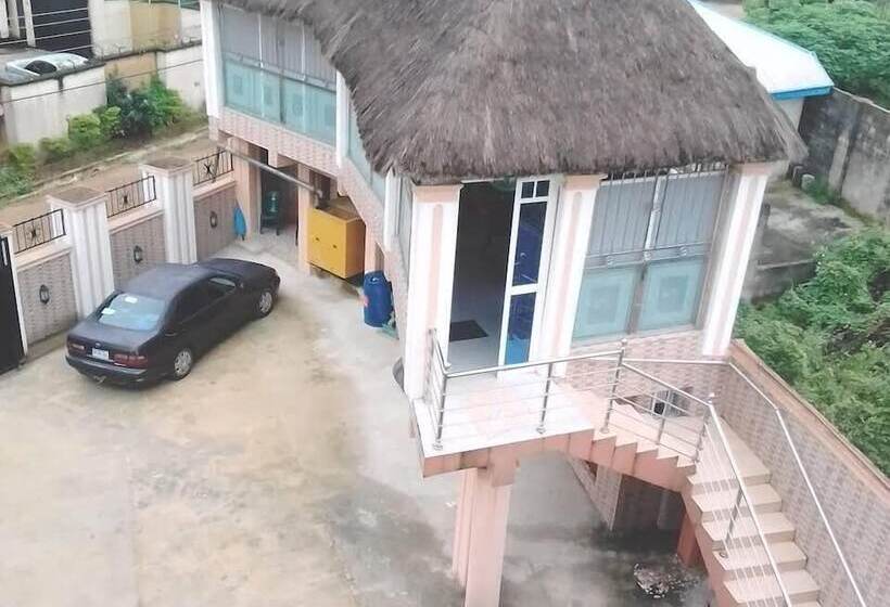 Carabana Hotel & Suites