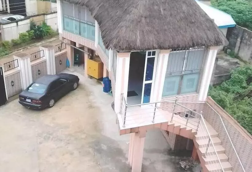 Carabana Hotel & Suites