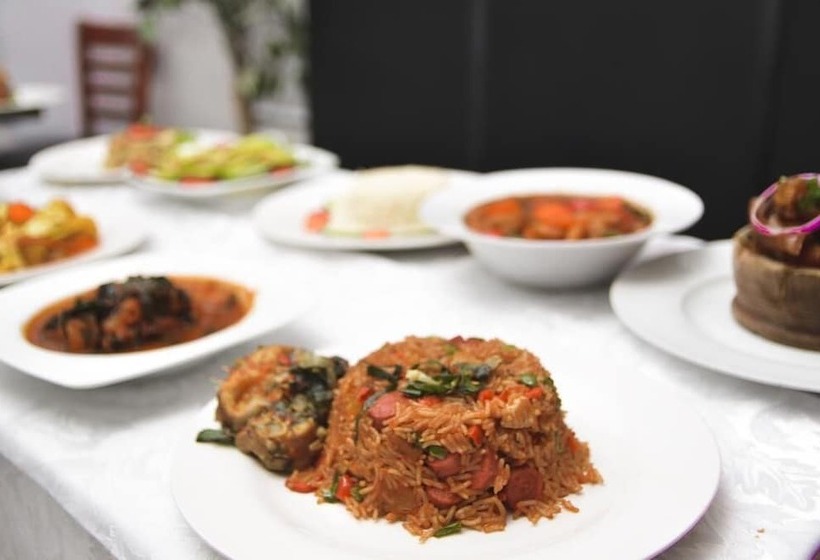 Carabana Hotel & Suites