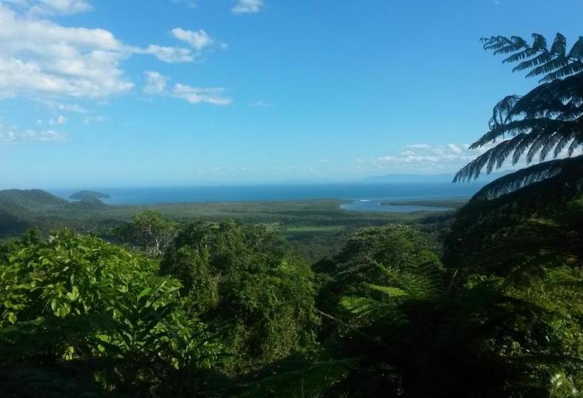 בית מלון כפרי Daintree Village Hideaway