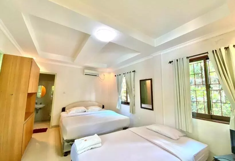 Hôtel New Green Sentul Resort
