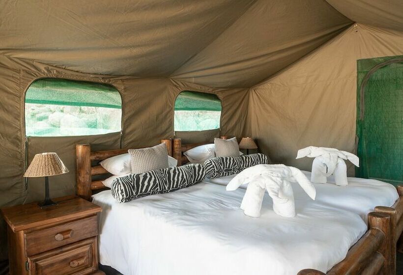 酒店 Ondundu Lodge