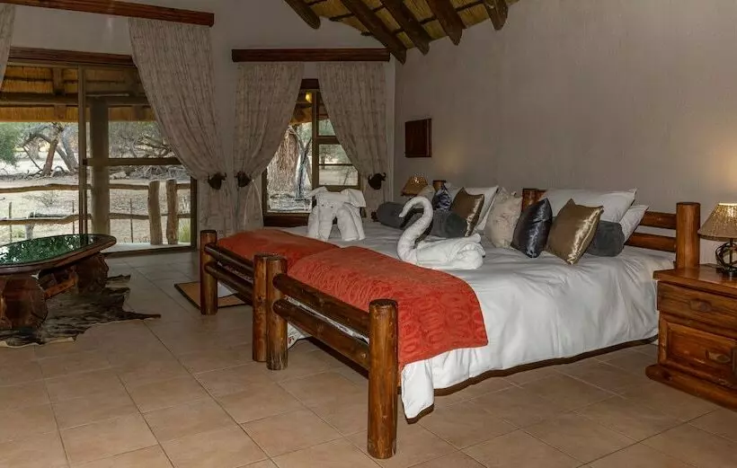 ホテル Ondundu Lodge