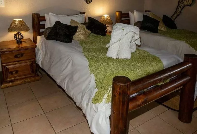 ホテル Ondundu Lodge
