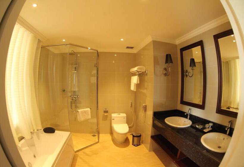 فندق Phoenix Resort Bac Ninh