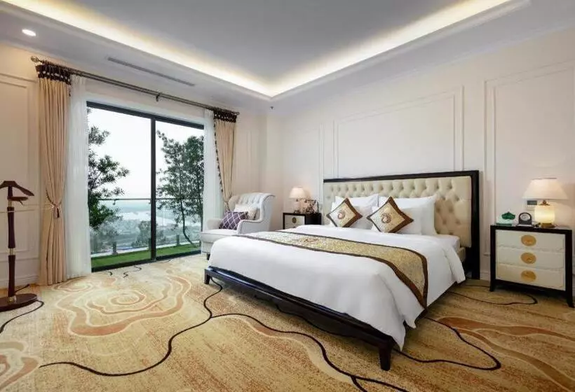 هتل Phoenix Resort Bac Ninh