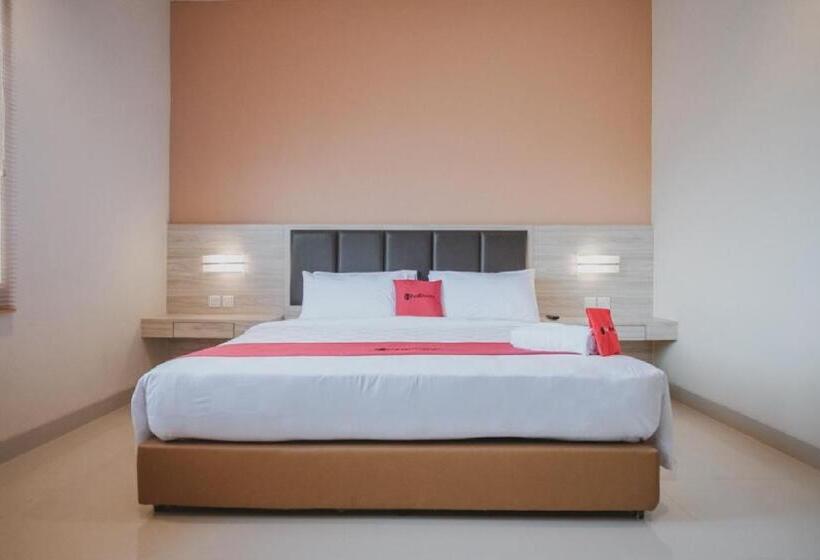בית מלון כפרי Reddoorz Plus Near Ferry Terminal Batam Center