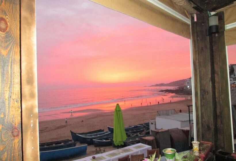 Tazerzit Hostel Restau