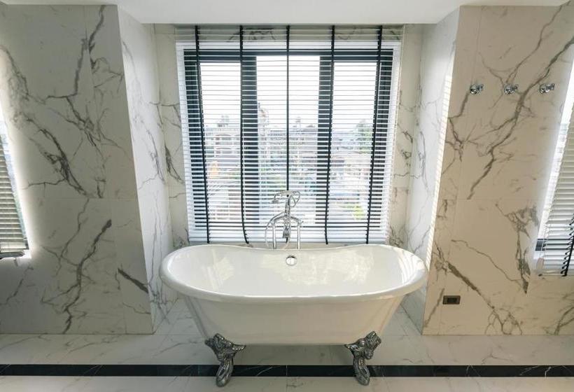 هتل Glory Boutique Suites