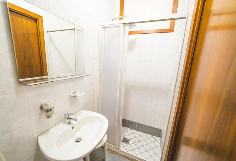 בית מלון כפרי Grand Prix