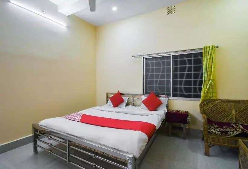 Hotelli Oyo 67178 Aashiyana Guest House